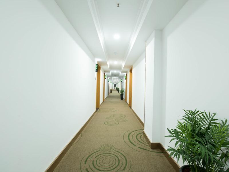 Greentree Inn Zhejiang Jiaxing Nanyang College Henglong Square Business Hotel Bagian luar foto