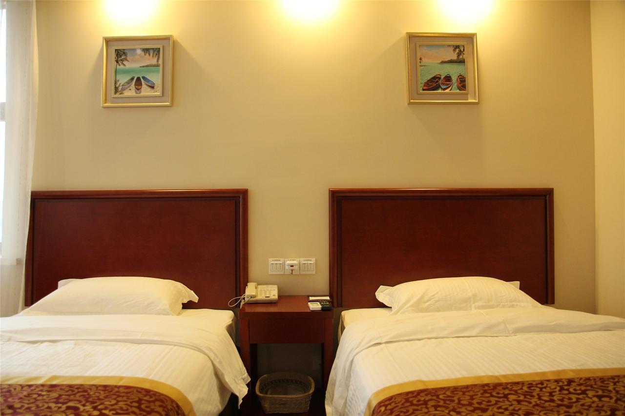 Greentree Inn Zhejiang Jiaxing Nanyang College Henglong Square Business Hotel Bagian luar foto